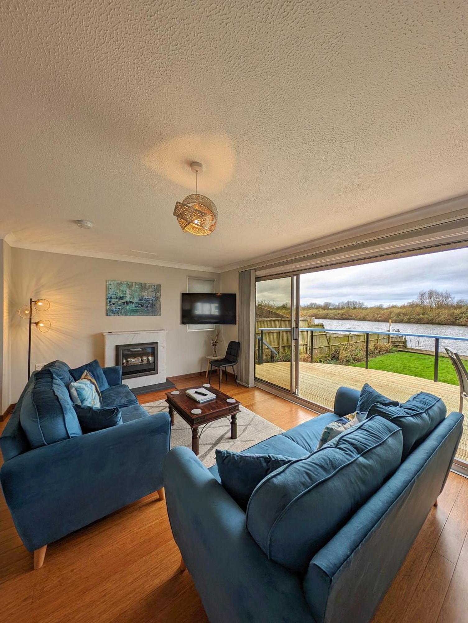 River View - Norfolk Broads Brundall Bagian luar foto