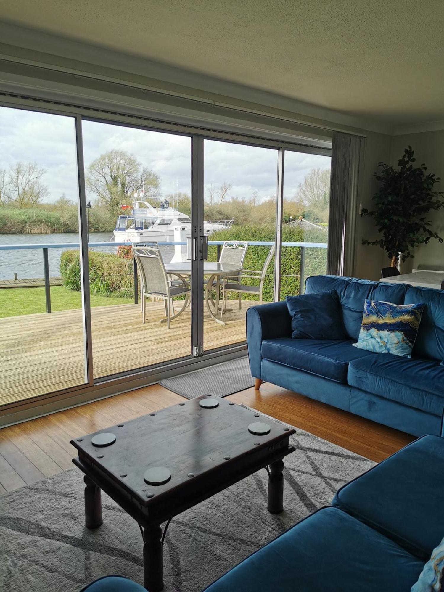 River View - Norfolk Broads Brundall Bagian luar foto